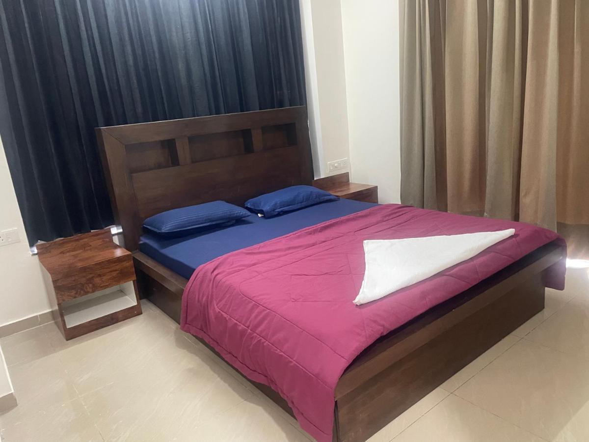 Royal Nest Premium Hotel Pune Exterior foto