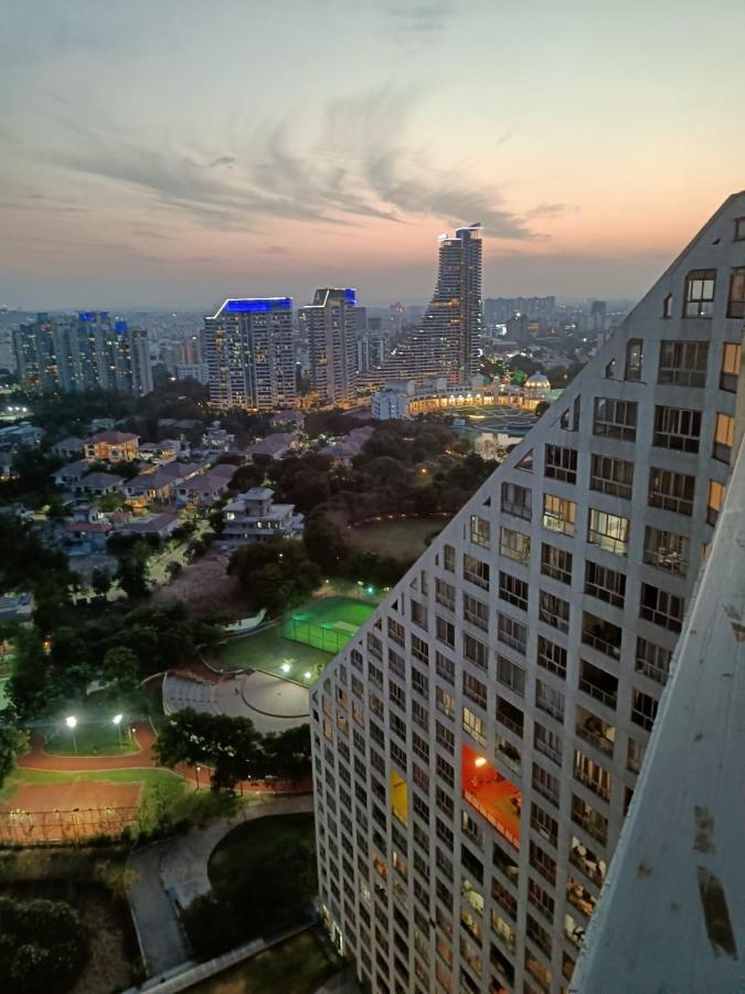 Royal Nest Premium Hotel Pune Exterior foto