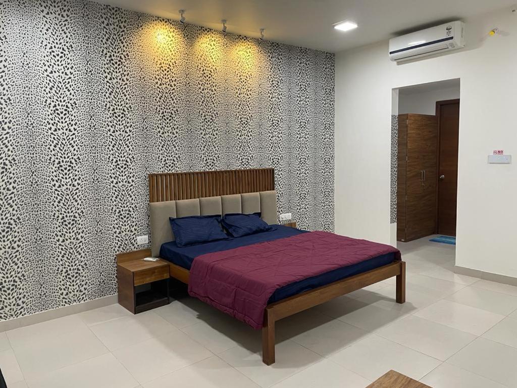 Royal Nest Premium Hotel Pune Exterior foto